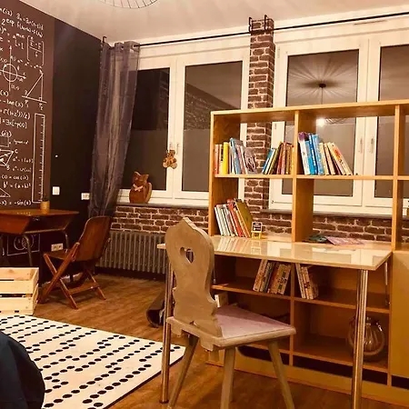 L Industrie De Marie - Comme A L'ecole